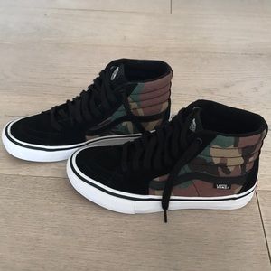 Camo high top Vans